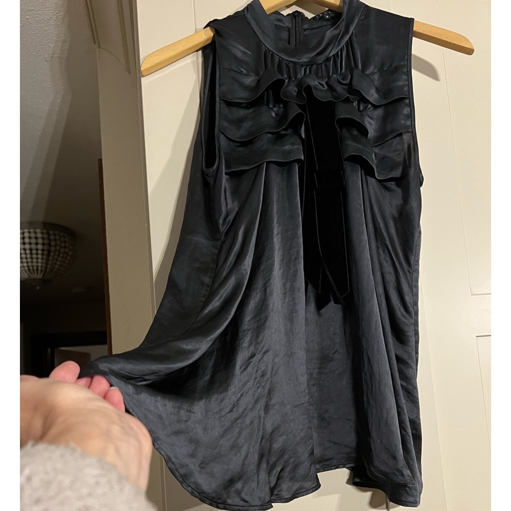 Theory black sleeveless dressy top, velvet ribbon and ruffle detail front, sz S